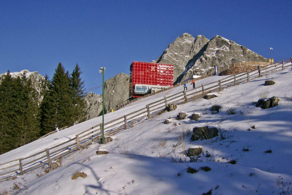 Passeggiate in inverno ed estate Hotel a Lana Passeggiate in inverno ed estate Hotel a Lana